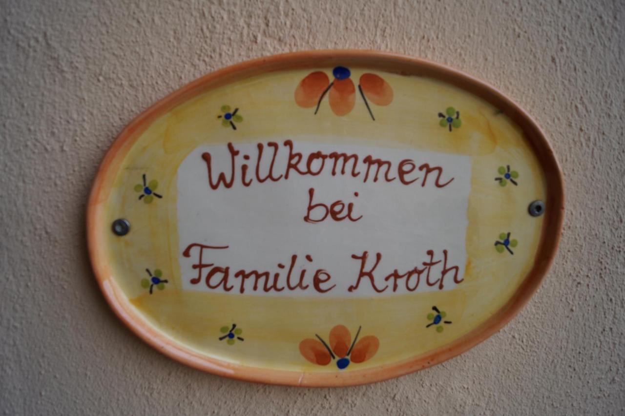 Weingut Eduard Kroth Briedel Exteriér fotografie